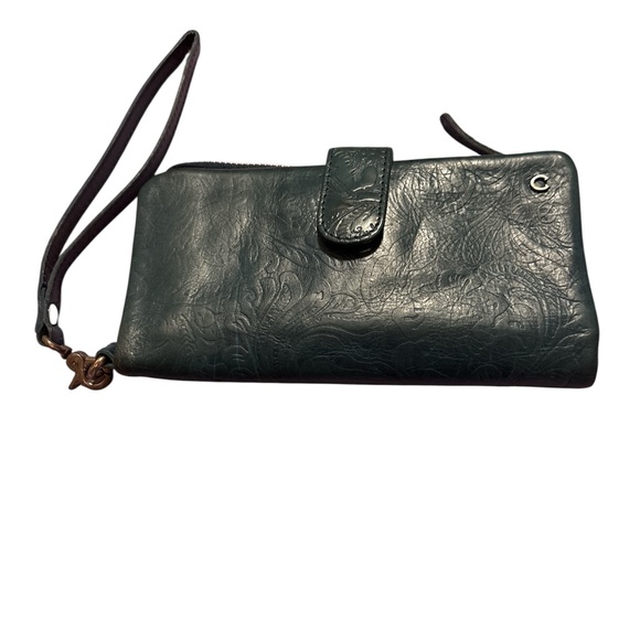 WILD WEST Los Angeles Tooled Genuine Leather Flat Embossed Teal  Wristlet - Picture 2 of 5